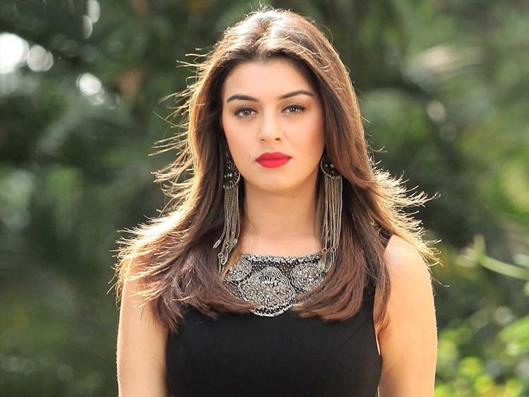 Actresse Hansika Motwani Body Measurements